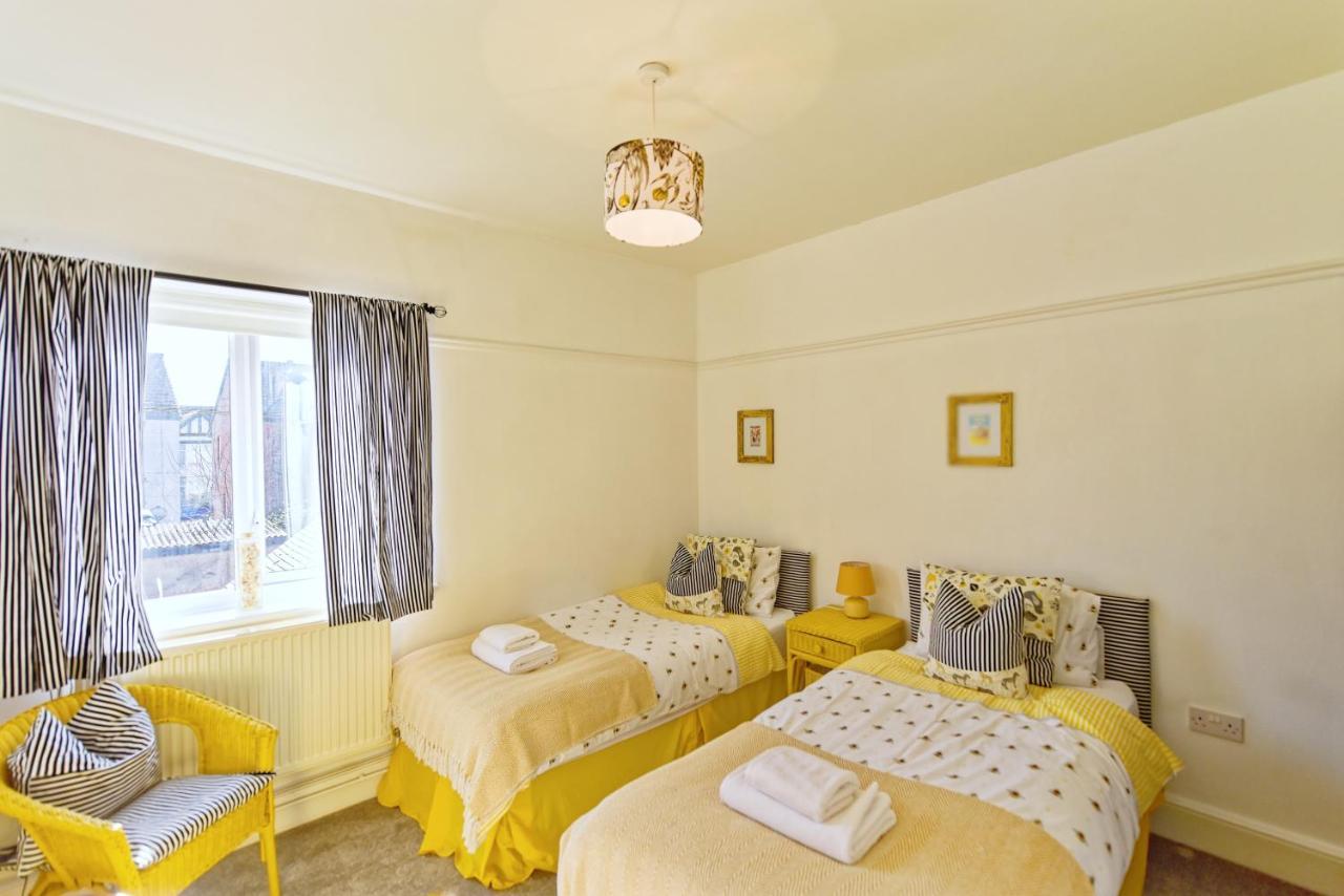 The Shoreline Retreat Apartment Lytham St Annes Exterior foto
